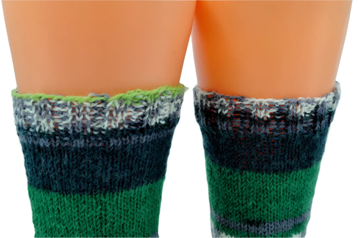 №S003. Hand Knitted Wool socks. (Green)(MTO)